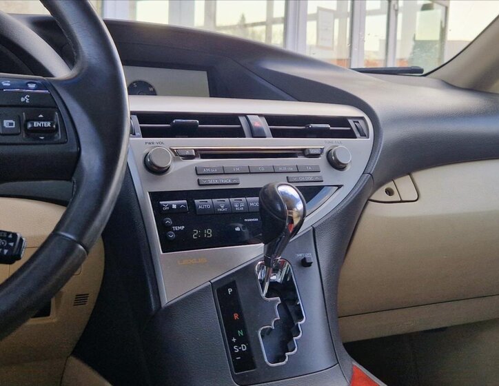 Lexus RX 450h SUV / Terénní 3,5 l 183 kw