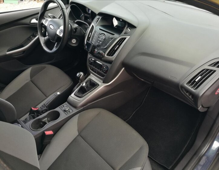 Ford Focus Kombi 1,6 l 70 kw