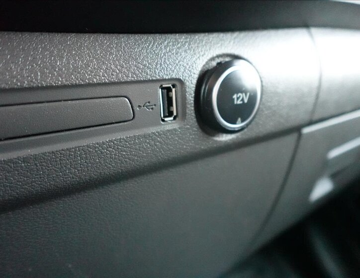 Ford Transit Custom Ostatní 2,0 l 77 kw