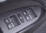 Volkswagen Touran MPV 1,2 l 77 kw