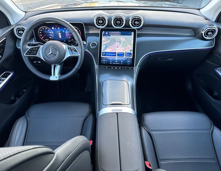 Mercedes-Benz GLC 10