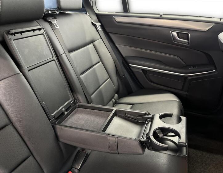 Mercedes-Benz Třídy E 22