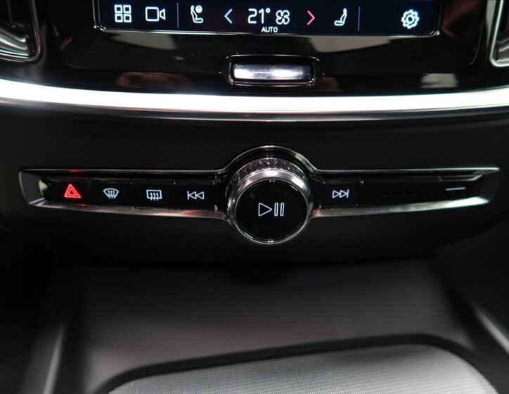 Volvo V60 Kombi 2,0 l 145 kw