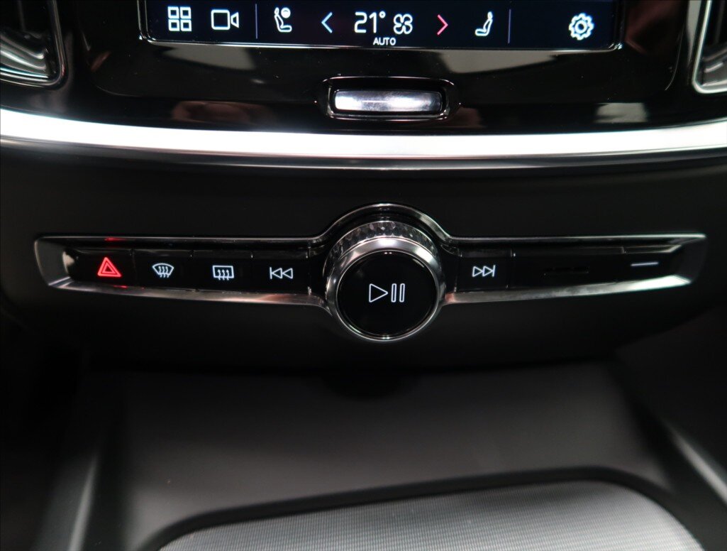 Volvo V60 Kombi 2,0 l 145 kw