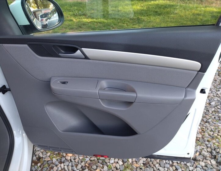 Seat Alhambra MPV 2,0 l 110 kw