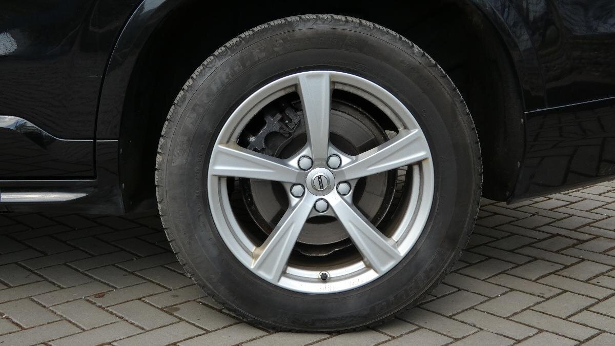 Volvo XC90 SUV / Terénní 2,0 l 173 kw