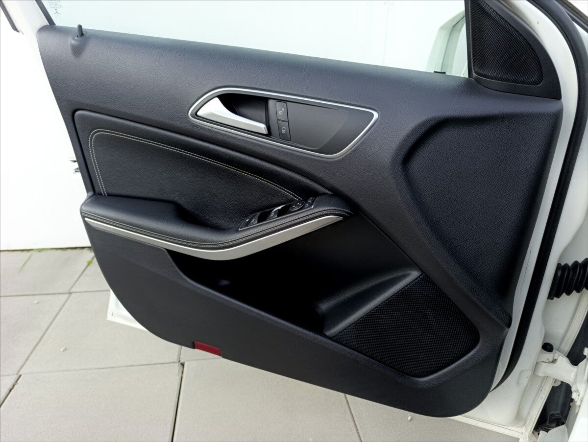 Mercedes-Benz Třídy A Kombi 1,5 l 80 kw