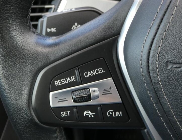 BMW X5 SUV / Terénní 3,0 l 245 kw