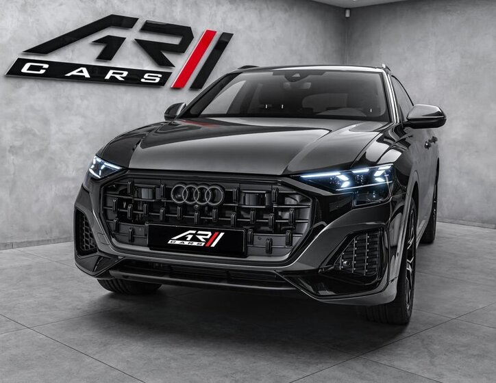 Audi Q8 SUV / Terénní 3,0 l 210 kw