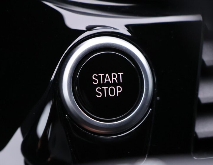 BMW Řada 5 Sedan / Limuzína 2,0 l 135 kw