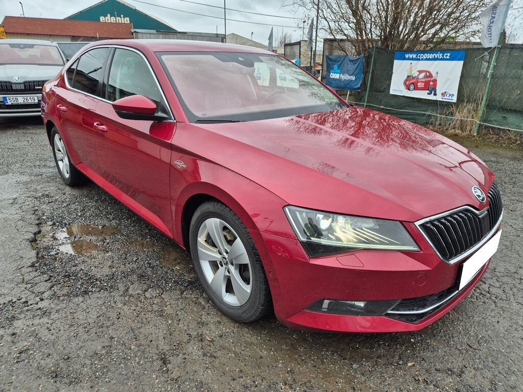 Škoda Superb