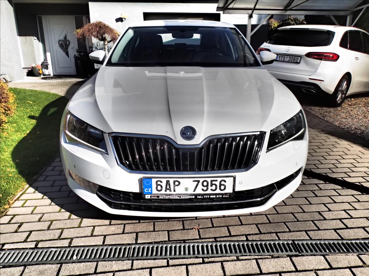 Škoda Superb