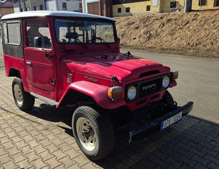 Toyota Land Cruiser SUV / Terénní 0,0 0