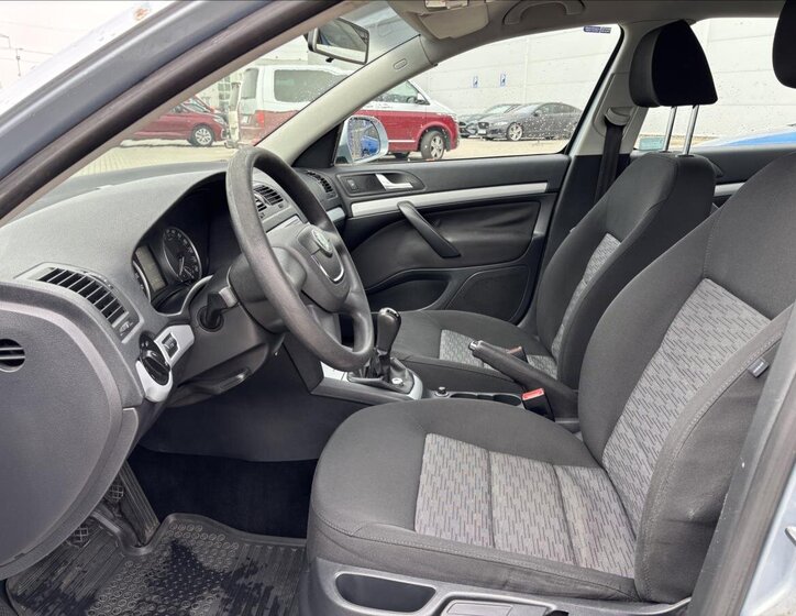 Škoda Octavia Sedan / Limuzína 1,9 l 77 kw