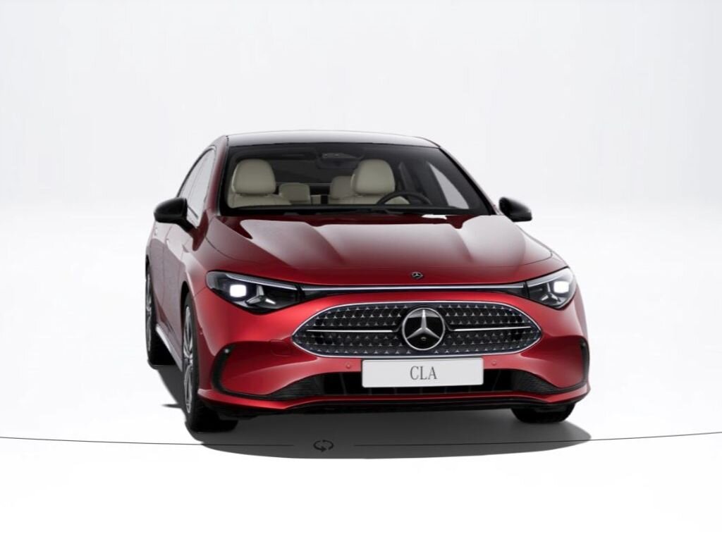 Mercedes-Benz CLA Sedan 1,5 l 142 kw