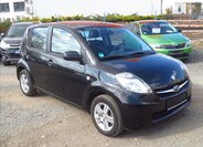 Subaru Justy Hatchback 998,0 51 kw