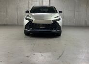 Toyota C-HR 2