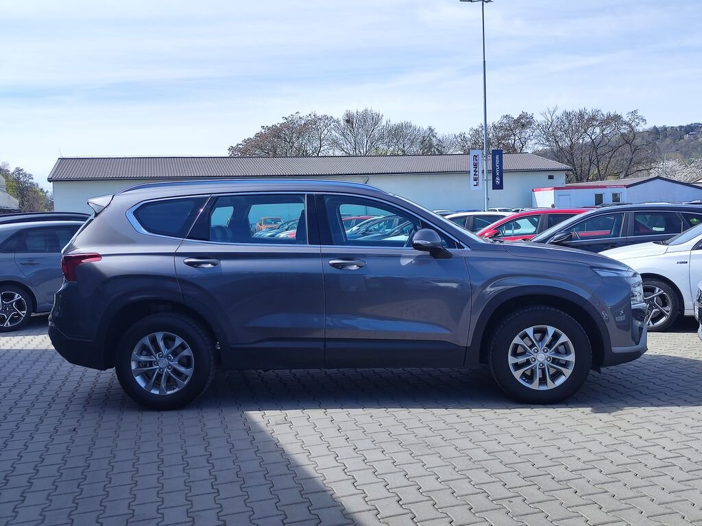 Hyundai Santa Fe SUV / Terénní 2,2 l 142 kw