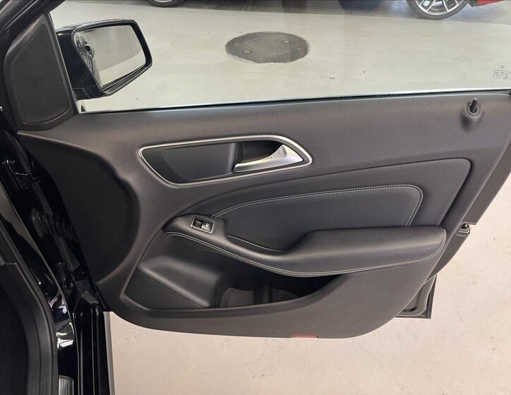 Mercedes-Benz Třídy B Hatchback 1,8 l 100 kw