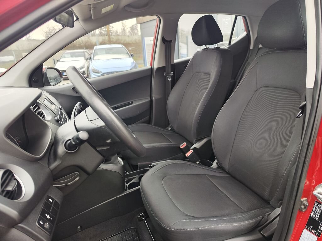 Hyundai i10 Hatchback 998,0 49 kw