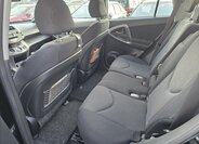 Toyota RAV4 Kombi 2,2 l 100 kw