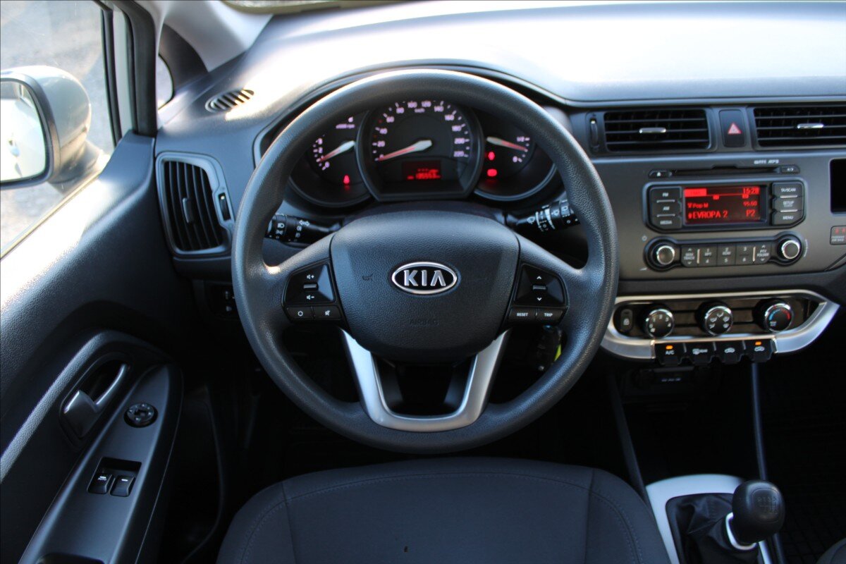 KIA Rio Hatchback 1,4 l 80 kw