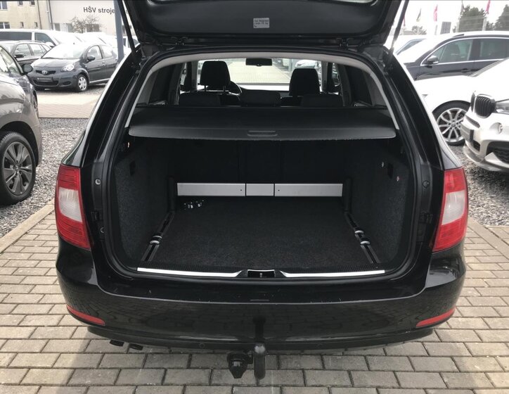 Škoda Superb Kombi 1,6 l 77 kw