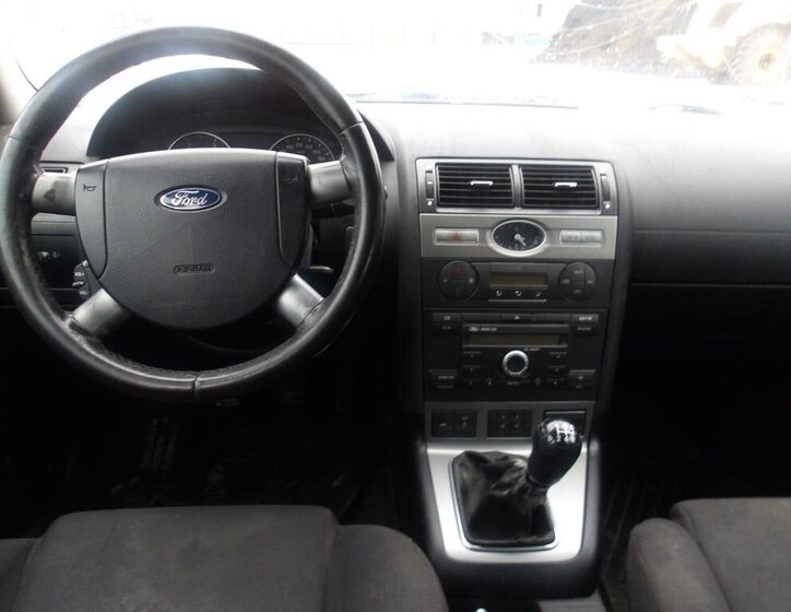 Ford Mondeo Kombi 2,0 l 85 kw