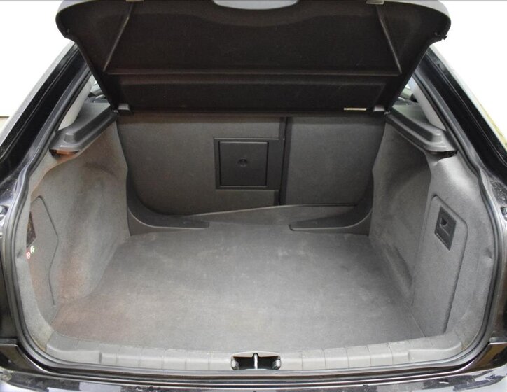 Opel Vectra Liftback 1,8 l 103 kw