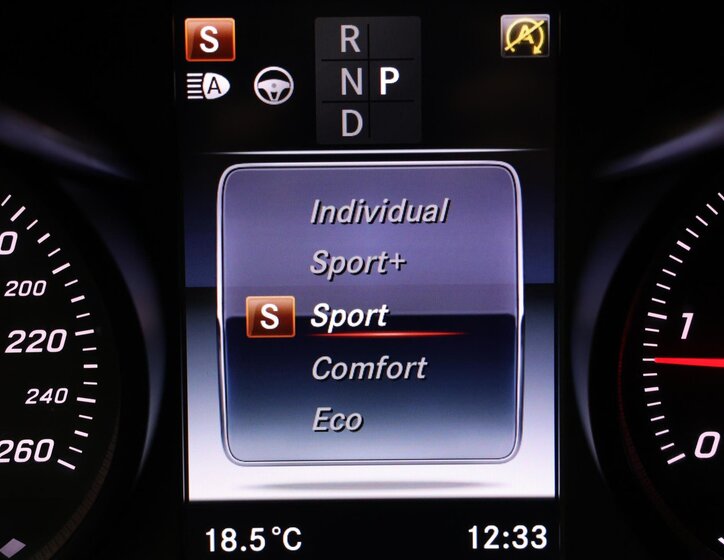 Mercedes-Benz GLC 33