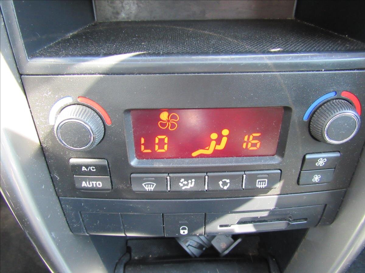 Peugeot 207 Kombi 1,6 l 88 kw