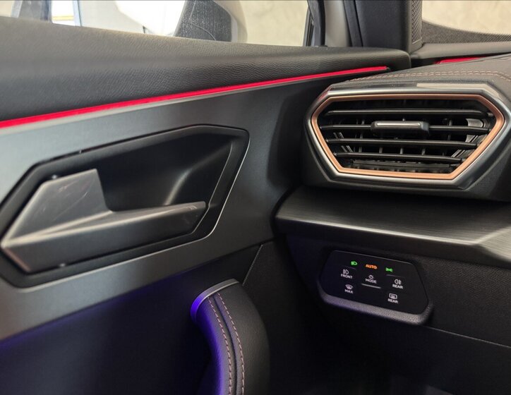 Cupra Formentor SUV / Terénní 1,5 l 110 kw