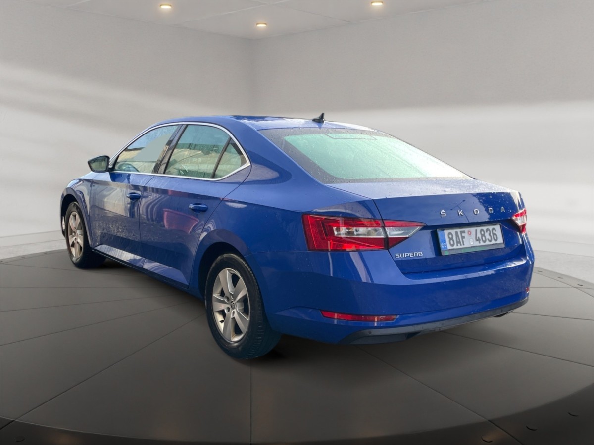 Škoda Superb