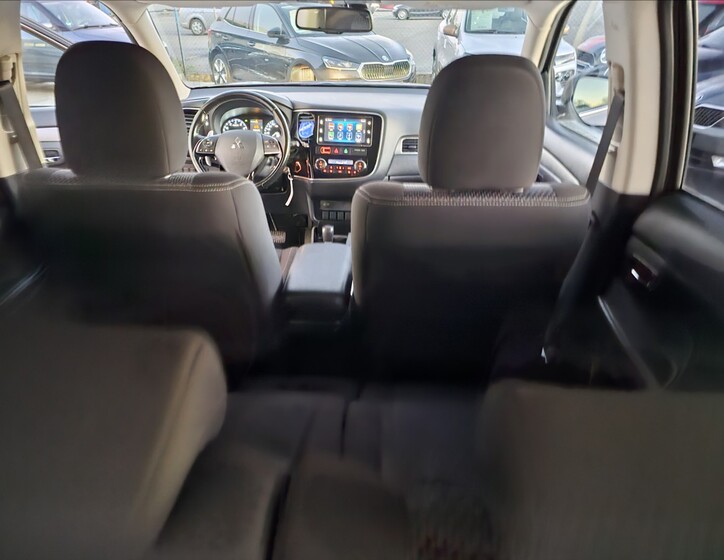 Mitsubishi Outlander 28