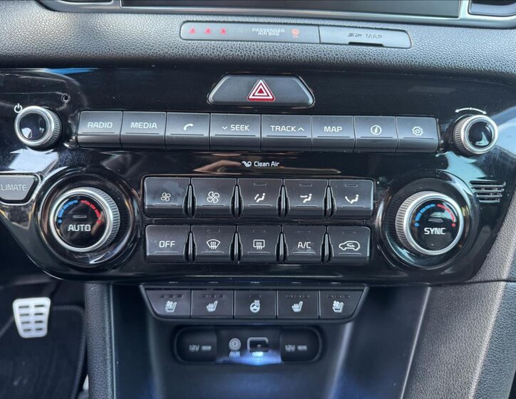 KIA Sportage SUV 2,0 l 136 kw