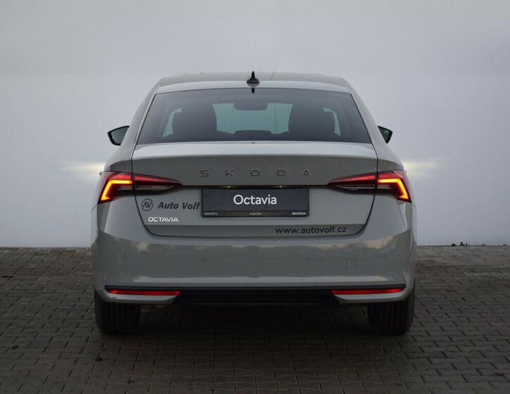 Škoda Octavia Liftback 1,5 l 85 kw