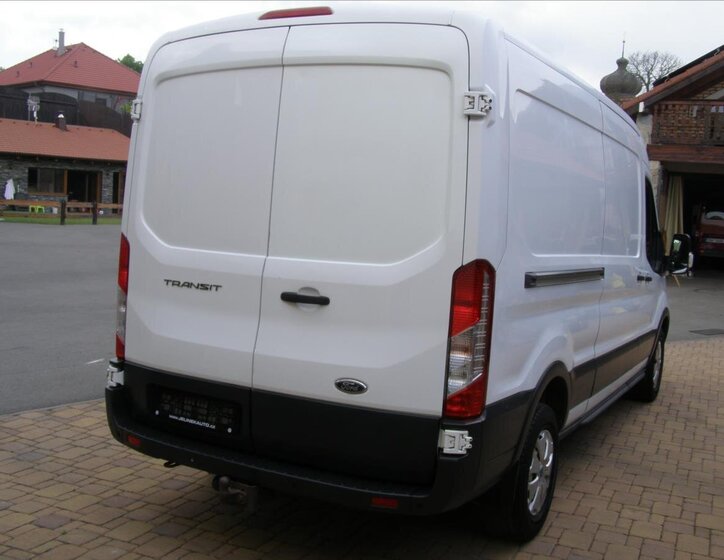 Ford Transit 4
