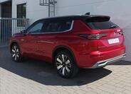 Mitsubishi Outlander 4