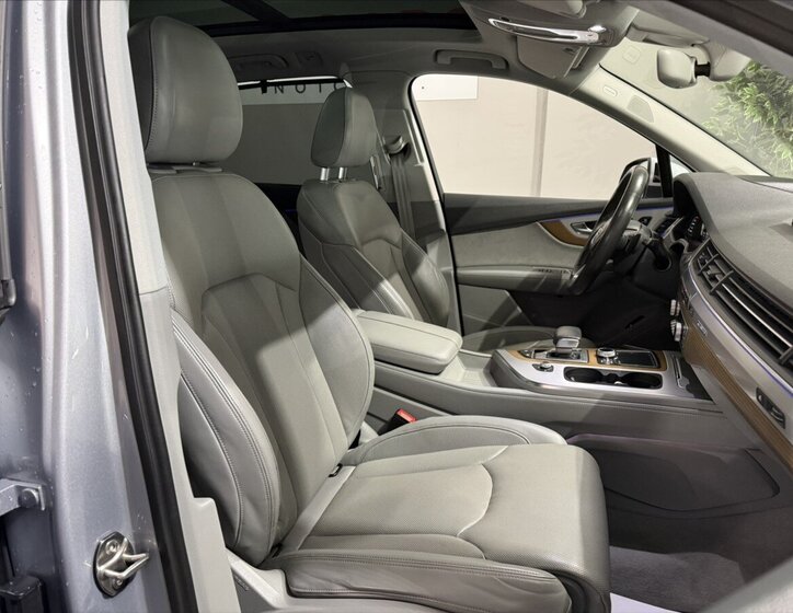 Audi Q7 SUV 3,0 l 200 kw