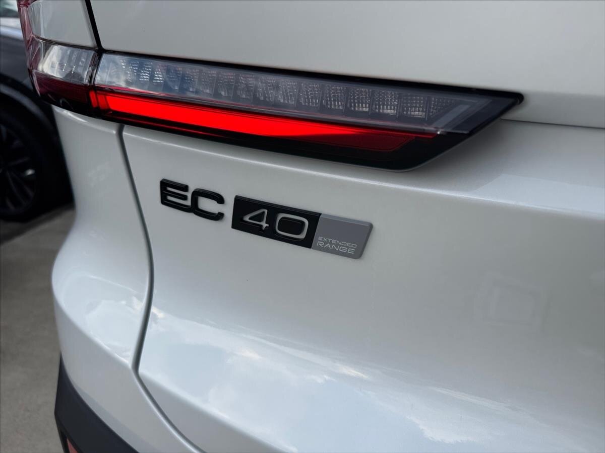 Volvo EC40 CUV 0,0 185 kw