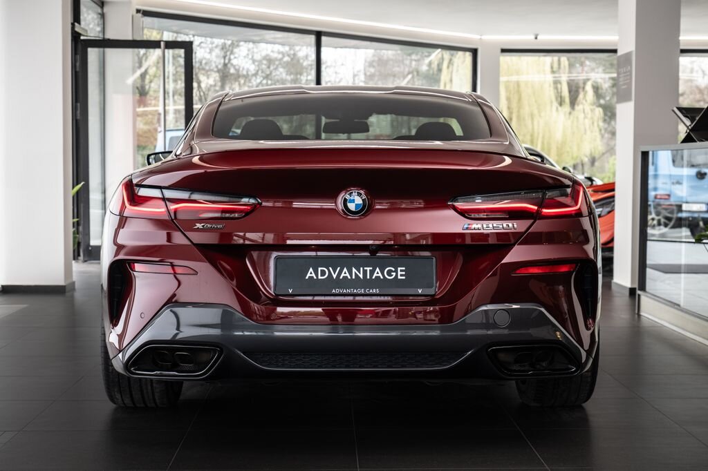 BMW Řada 8 Kupé 4,4 l 390 kw