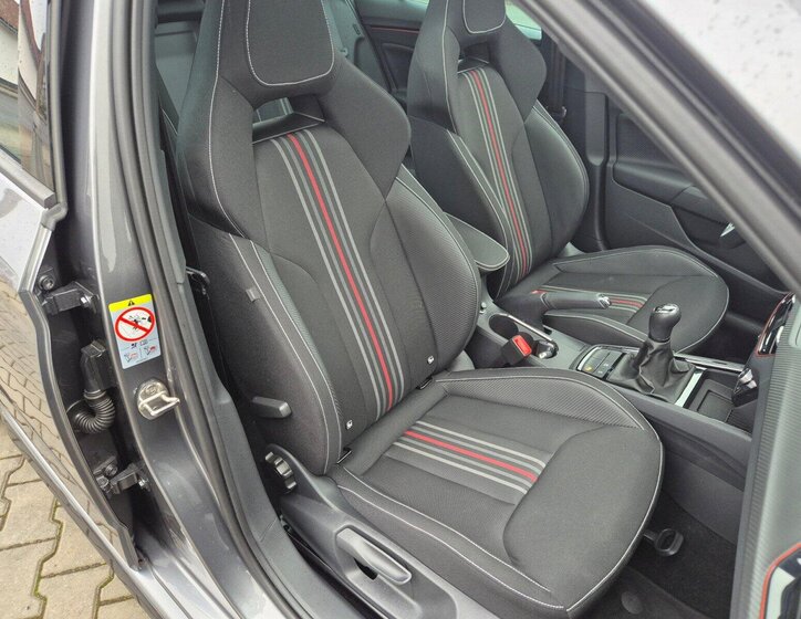 Škoda Scala Hatchback 1,0 l 85 kw