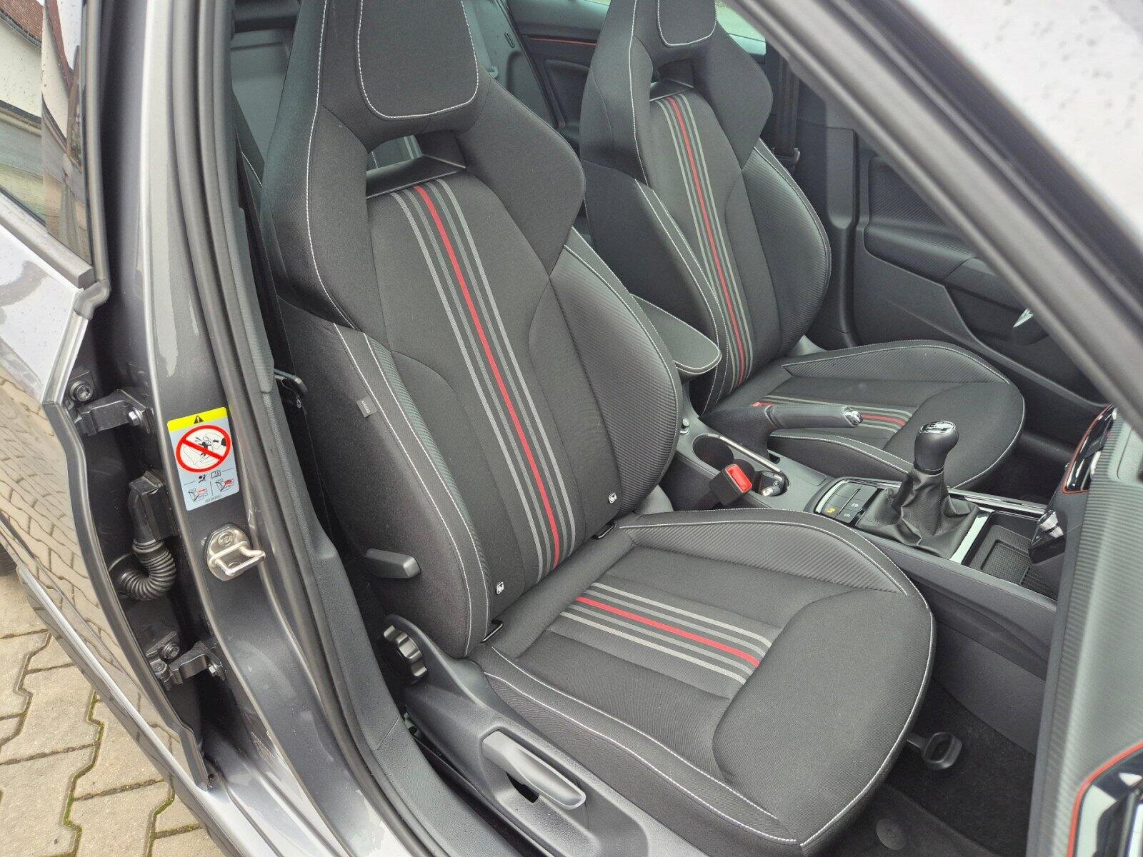 Škoda Scala Hatchback 1,0 l 85 kw