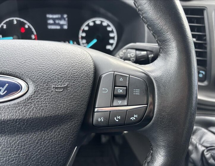 Ford Transit Custom 24