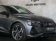 Audi e-tron SUV / Terénní 0,0 300 kw