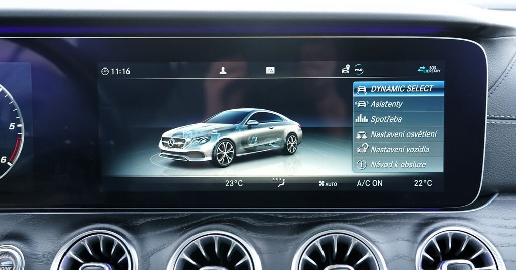 Mercedes-Benz Třídy E Kupé 2,0 l 180 kw