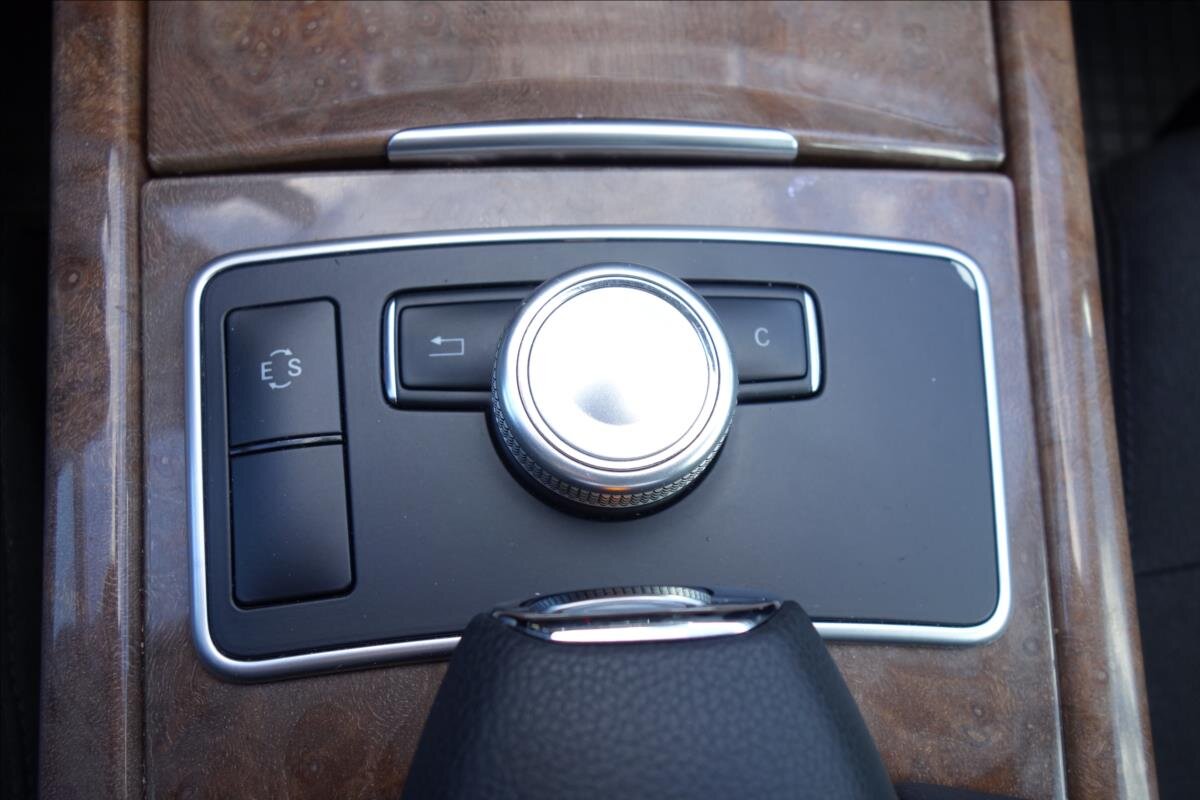 Mercedes-Benz Třídy E Kombi 3,0 l 195 kw