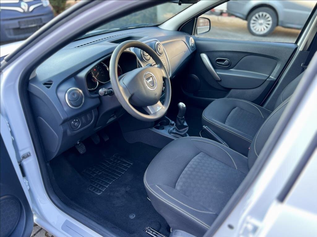 Dacia Sandero Hatchback 1,1 l 55 kw