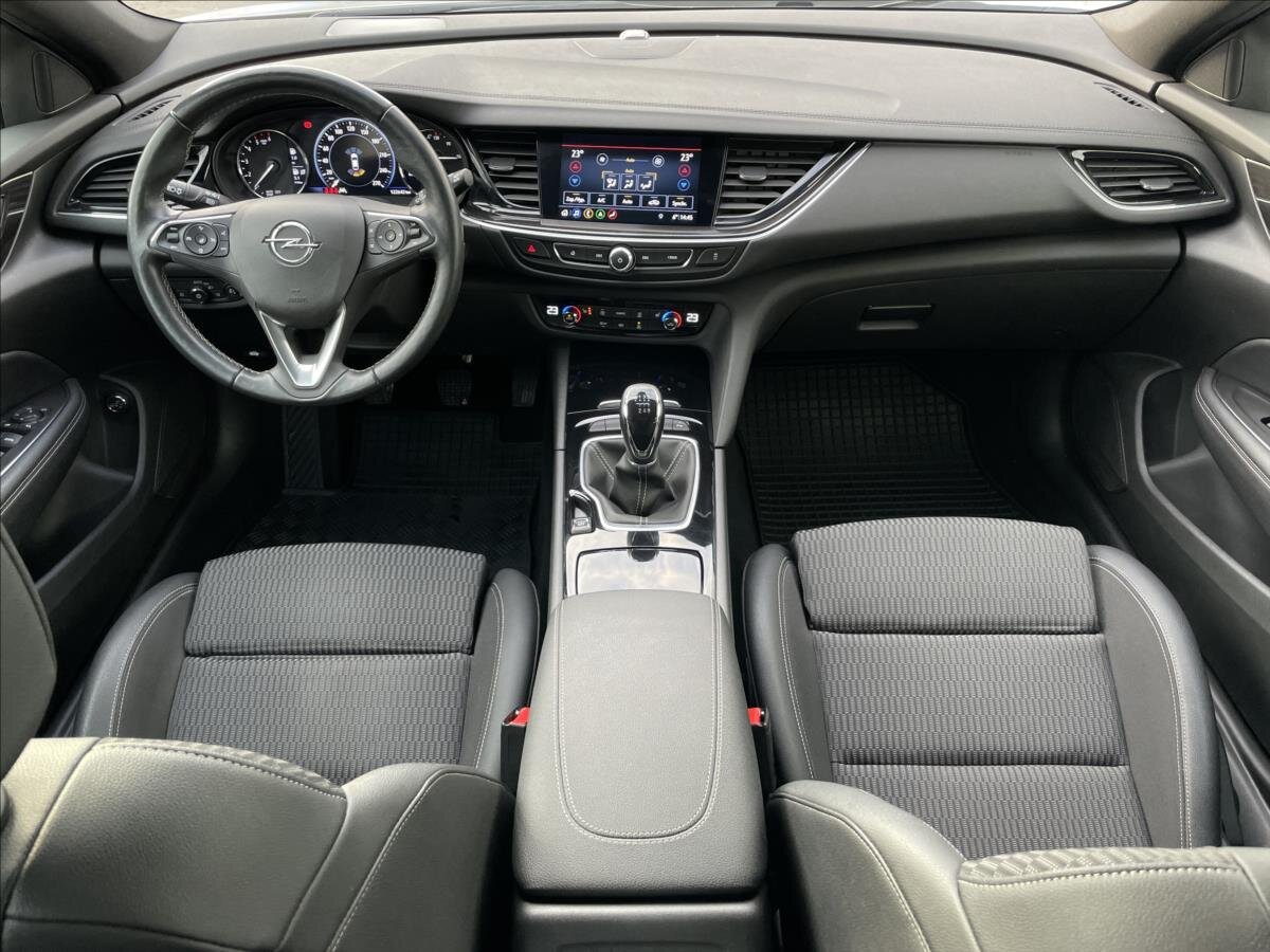 Opel Insignia Kombi 1,5 l 90 kw