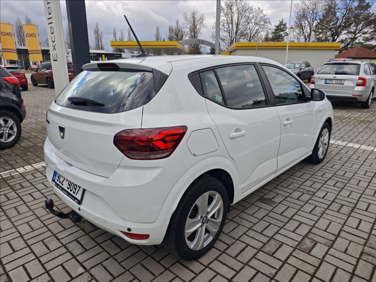 Dacia Sandero Hatchback 999,0 67 kw
